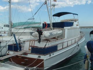 American Marine Grand Banks 42 CL Power Boat For Sale