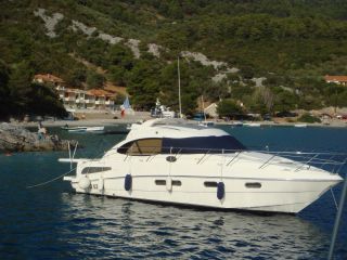 Sealine C39 Power Boat For Sale