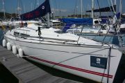 Jeanneau Sun Fast 32i Fin Keel Sail Boat For Sale