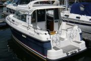 Nimbus 310 Coupe Power Boat For Sale