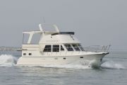 Adagio Sundeck 40 Power Boat For Sale