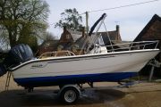 Boston Whaler Dauntless 180 Power Boat For Sale