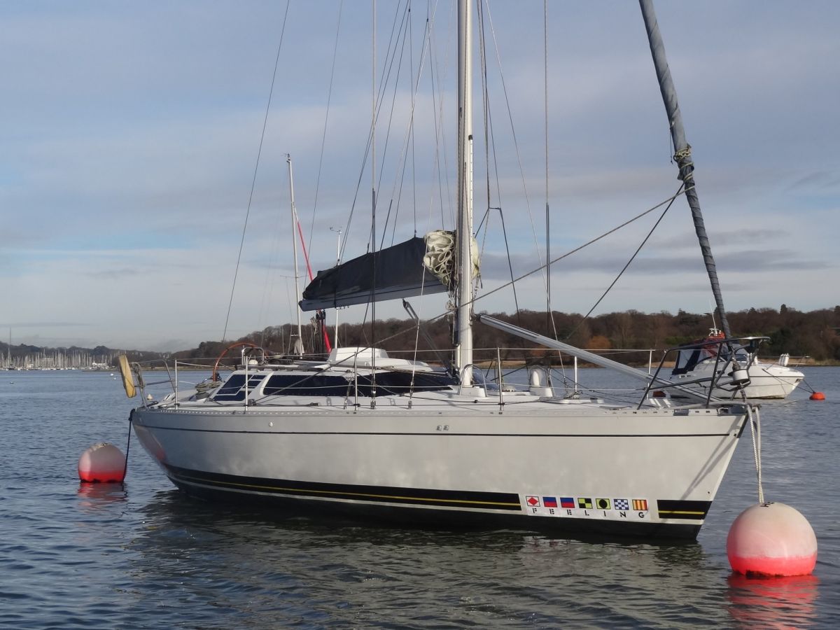 Feeling 1090 Deck Saloon For Sale (19317)