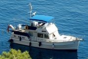 Grand Banks 42 Power Boat For Sale