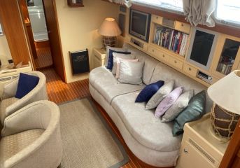 buying Hallberg Rassy 62 For Sale
