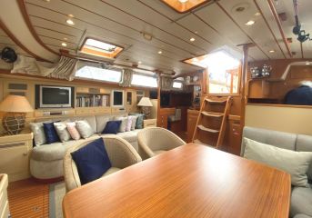 sell Hallberg Rassy 62 For Sale