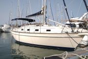 Island Packet 320 Sail Boat For Sale