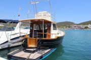 Menorquin 110 Fly Power Boat For Sale
