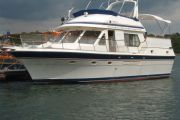 Trader 44 Sundeck Power Boat For Sale